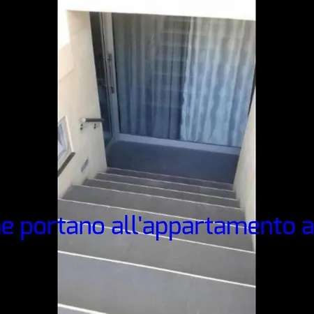 Apartment Appartamento Vicino Al Centro Storico *